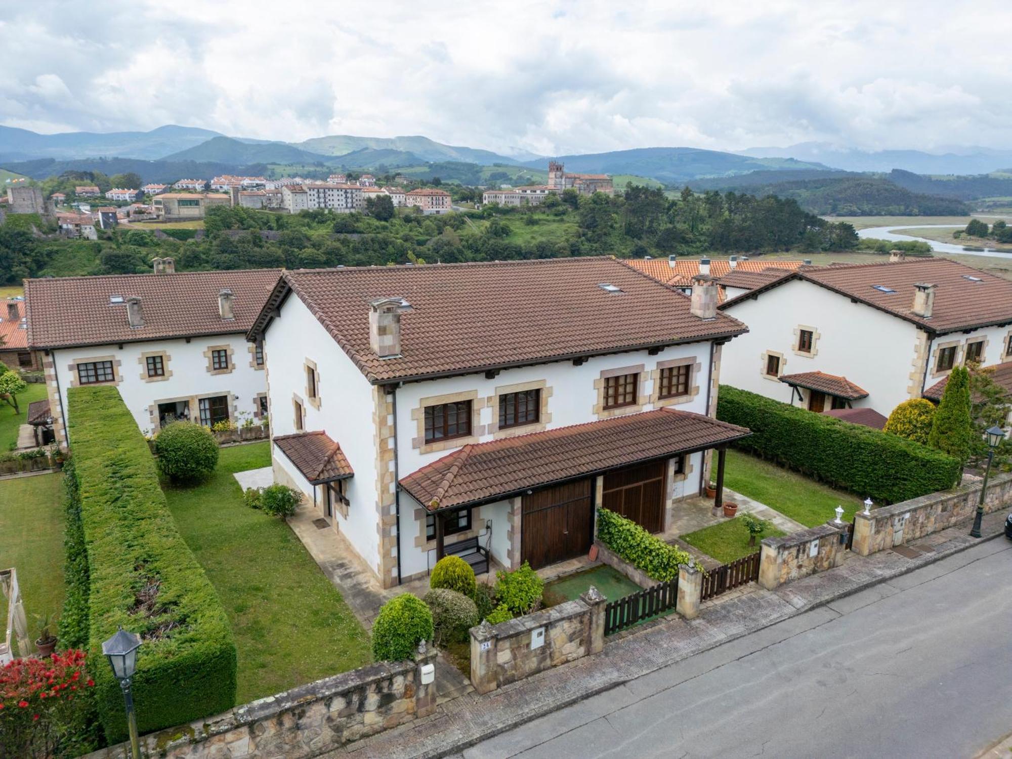 Villa Casa El Ancla San Vicente De La Barquera Exterior foto